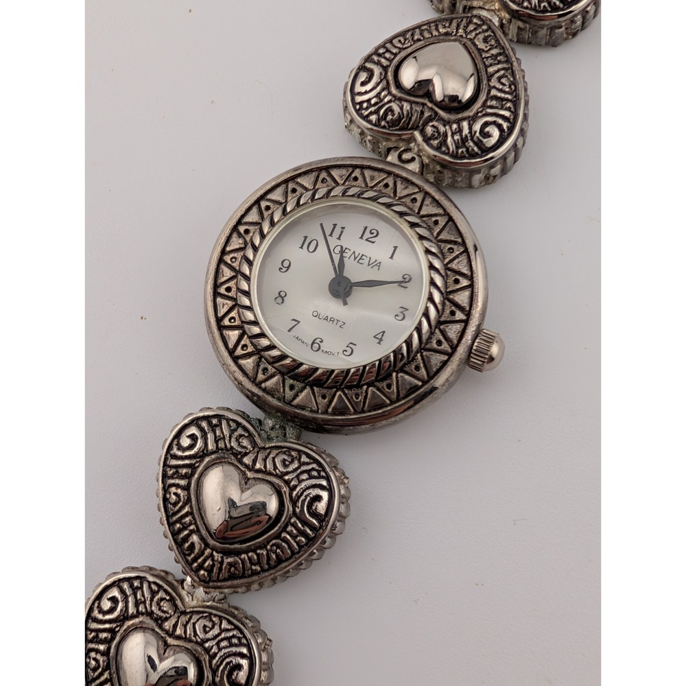 Geneva Watch Women 24mm Case MOP Dial 7.25" Heart Band- New Battery